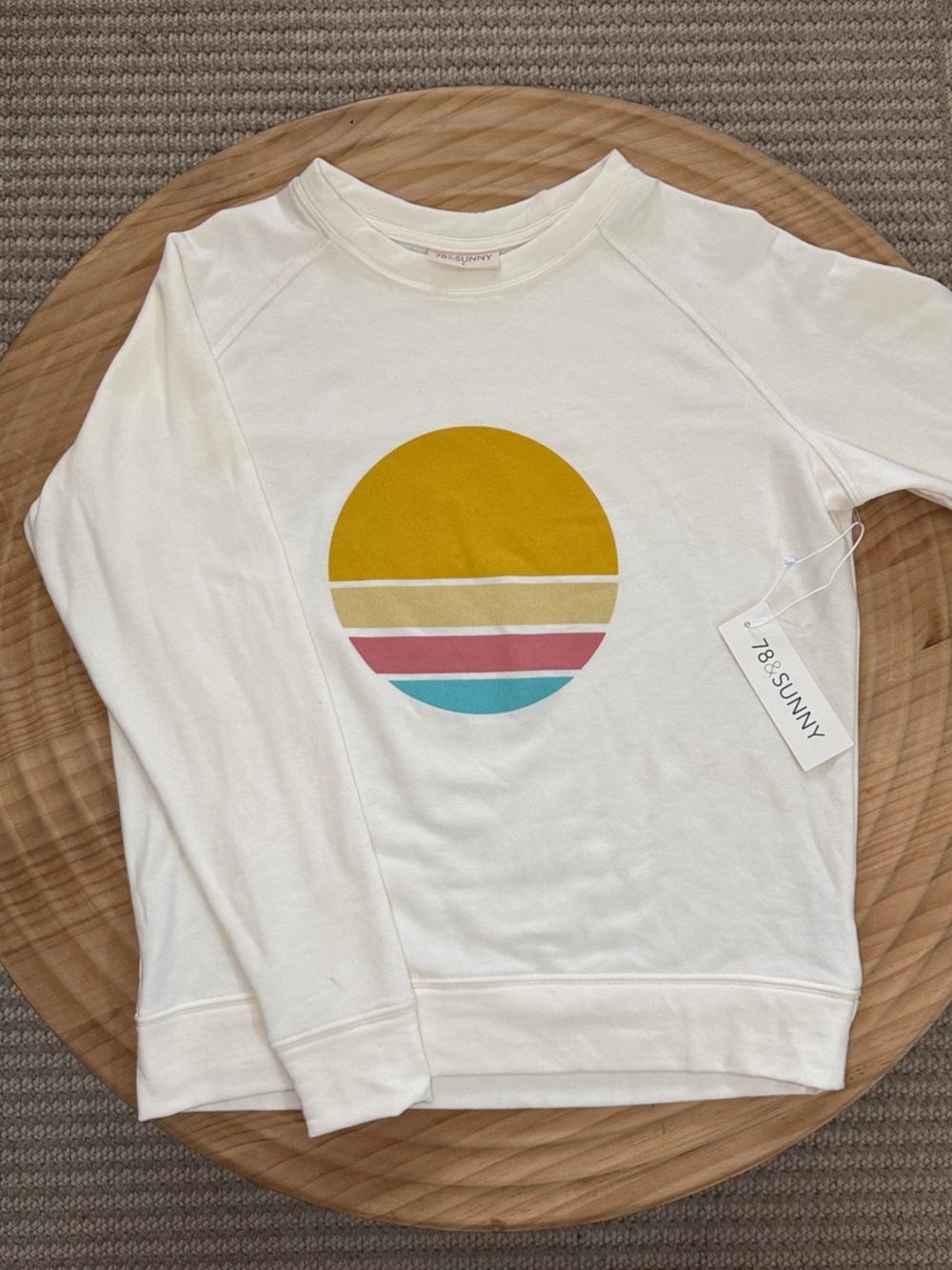 78$ Sunny Women's Cream Graphic Crewneck Sweatshirt